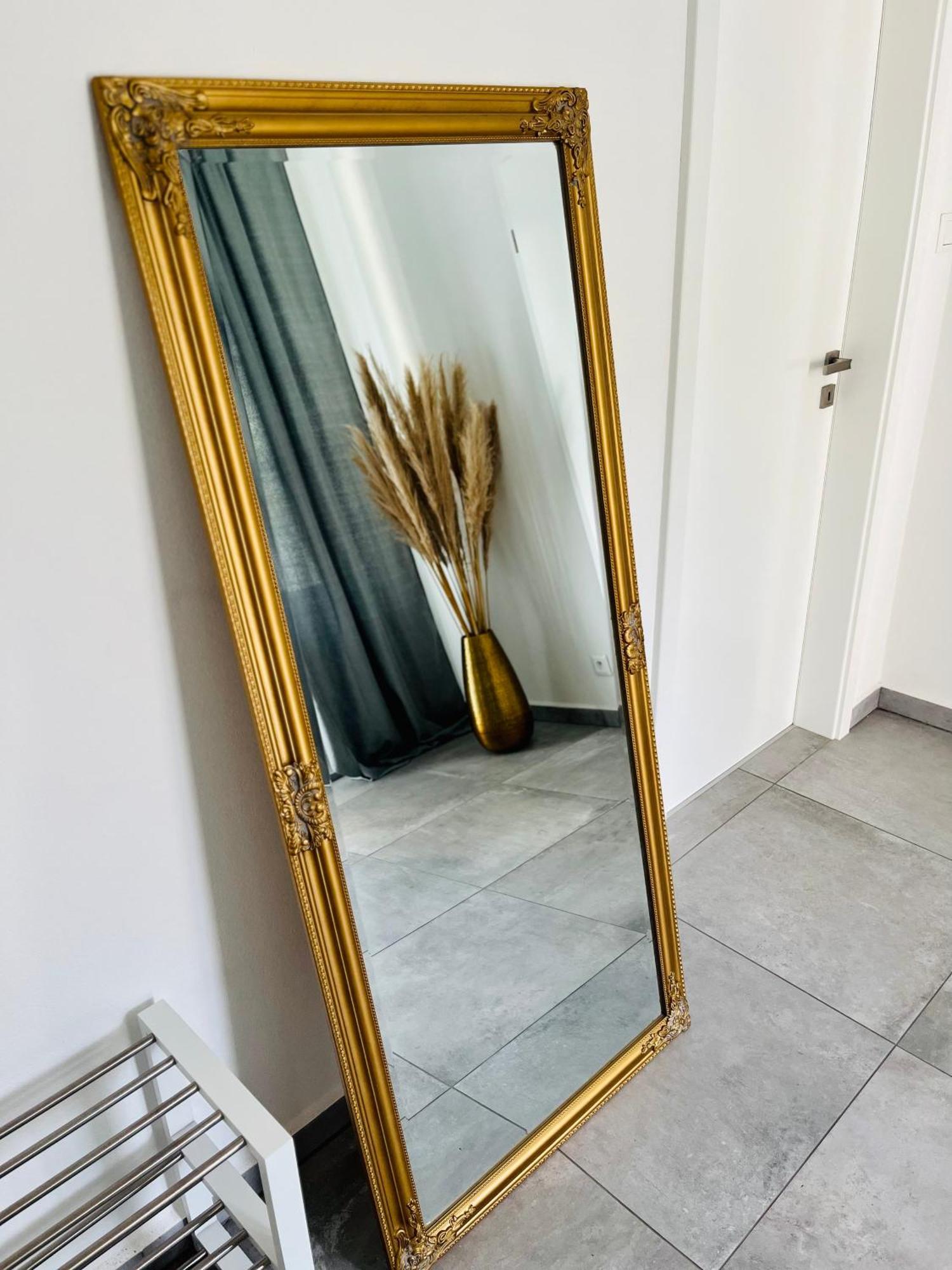 Apartment Riviera Centrum, Private Parking And Smart Check In Banská Bystrica Exterior foto